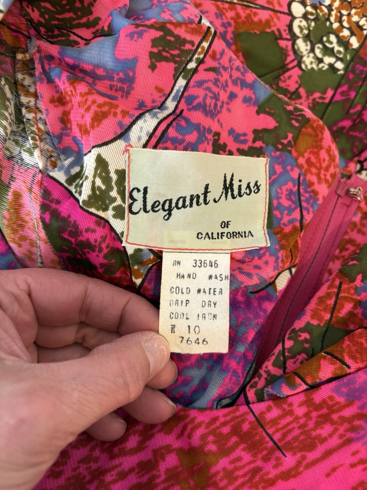 Rare Elegant Miss of California Dress Size 10 Mrs. Roper Colorful Floral 60s