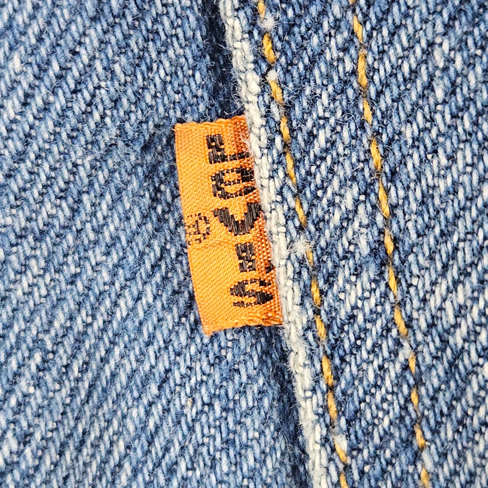 Vintage Levis California Straights Jeans Women’s High Waist Denim 27×34 ZIPPER