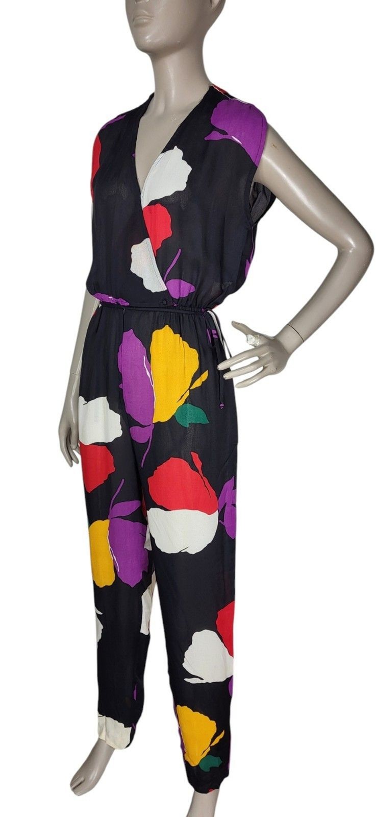 Vintage 70s/80s Ann Marie Black Abstract Floral Sleeveless Surplice Jumpsuit
