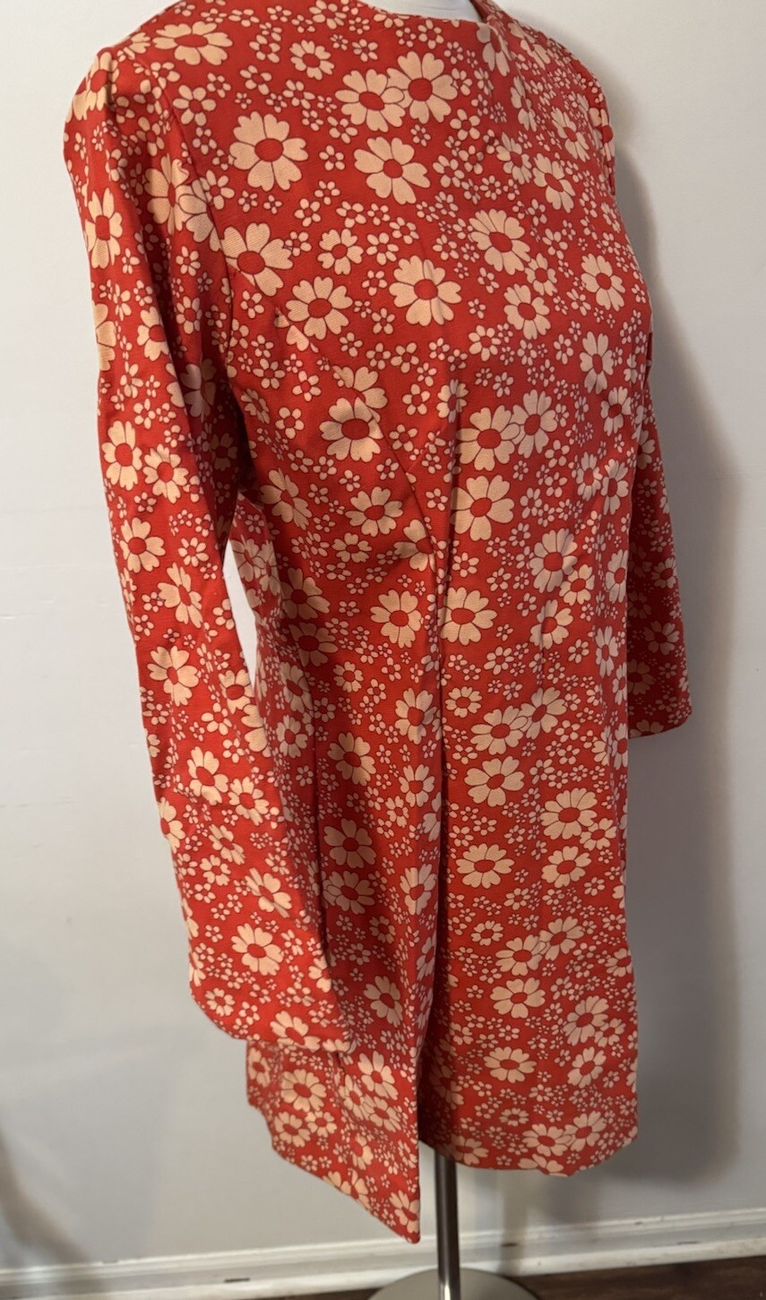 Vtg 60s Dress Heavy Cotton Blend MOD Flower Power Daisies M Red