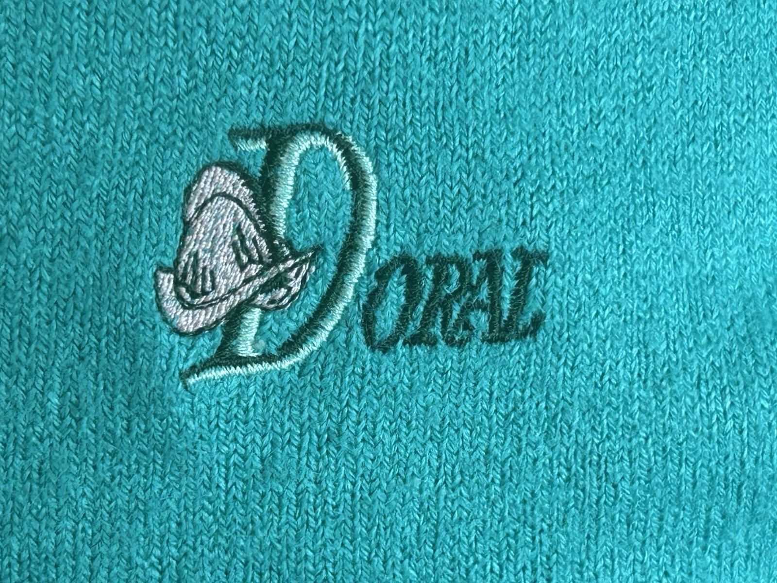 Vintage 70s 80s Doral Country Club FL Women’s V-Neck Green Sweater Large