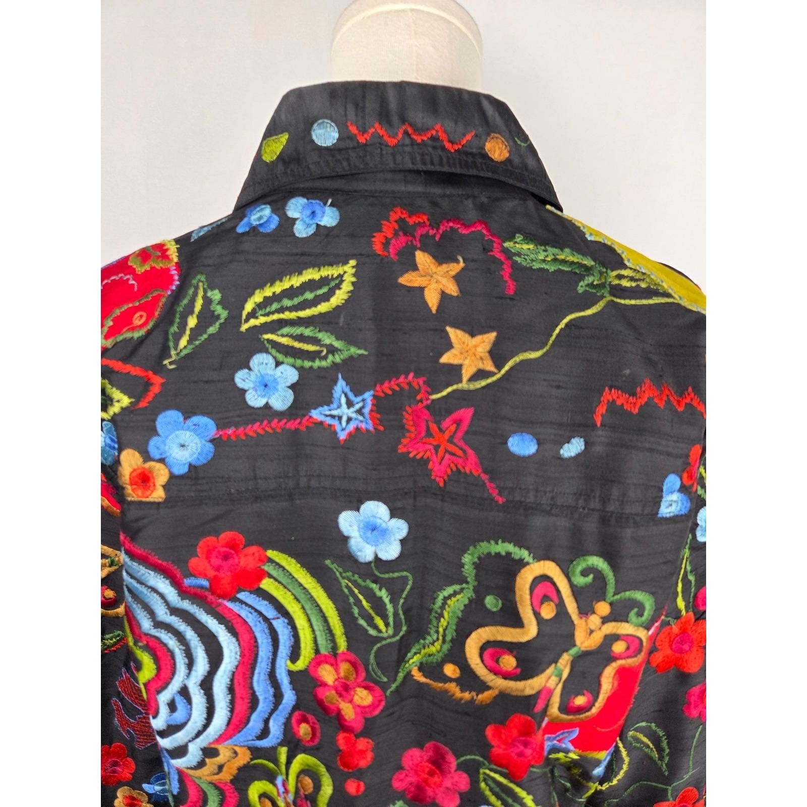 Chico’s Design Jacket Womens Size 1 Medium Black Silk Embroidered Vintage 80s