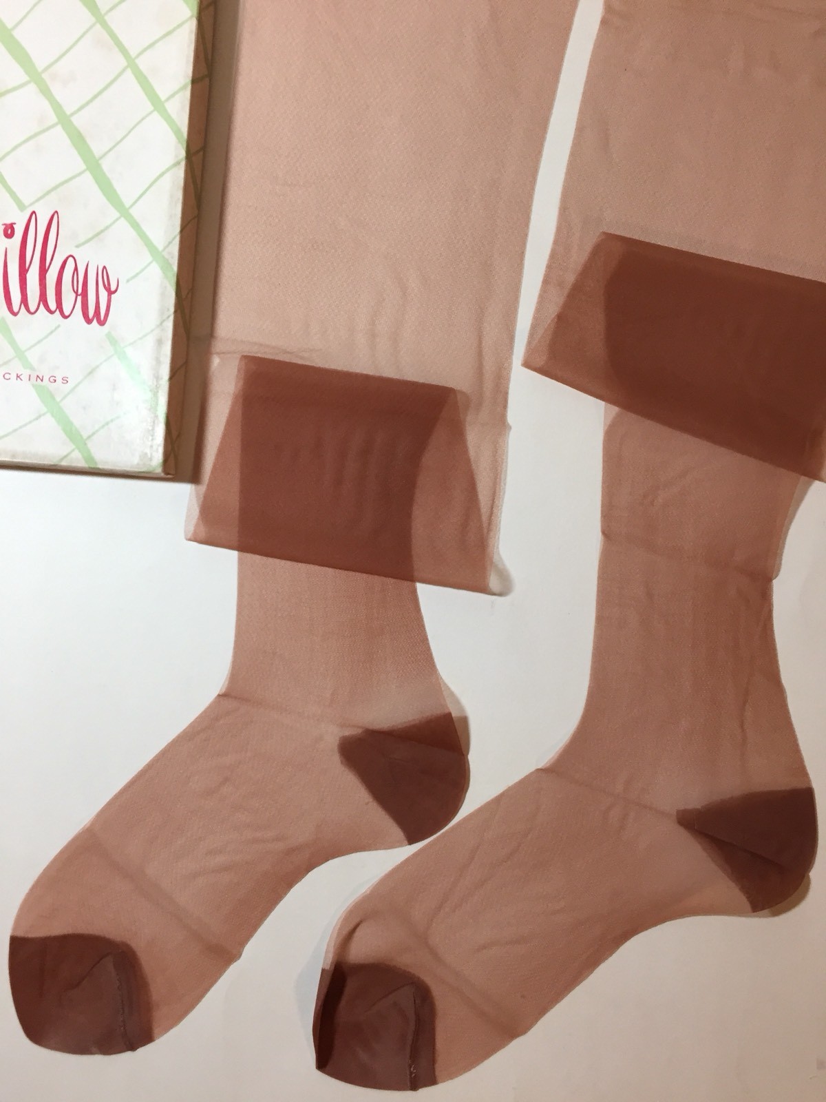 WOW 12 Pair’s Vintage 1950 SAMBA PIN-UP NYLON STOCKINGS R.H.T. 9 1/2” X 31 PINUP