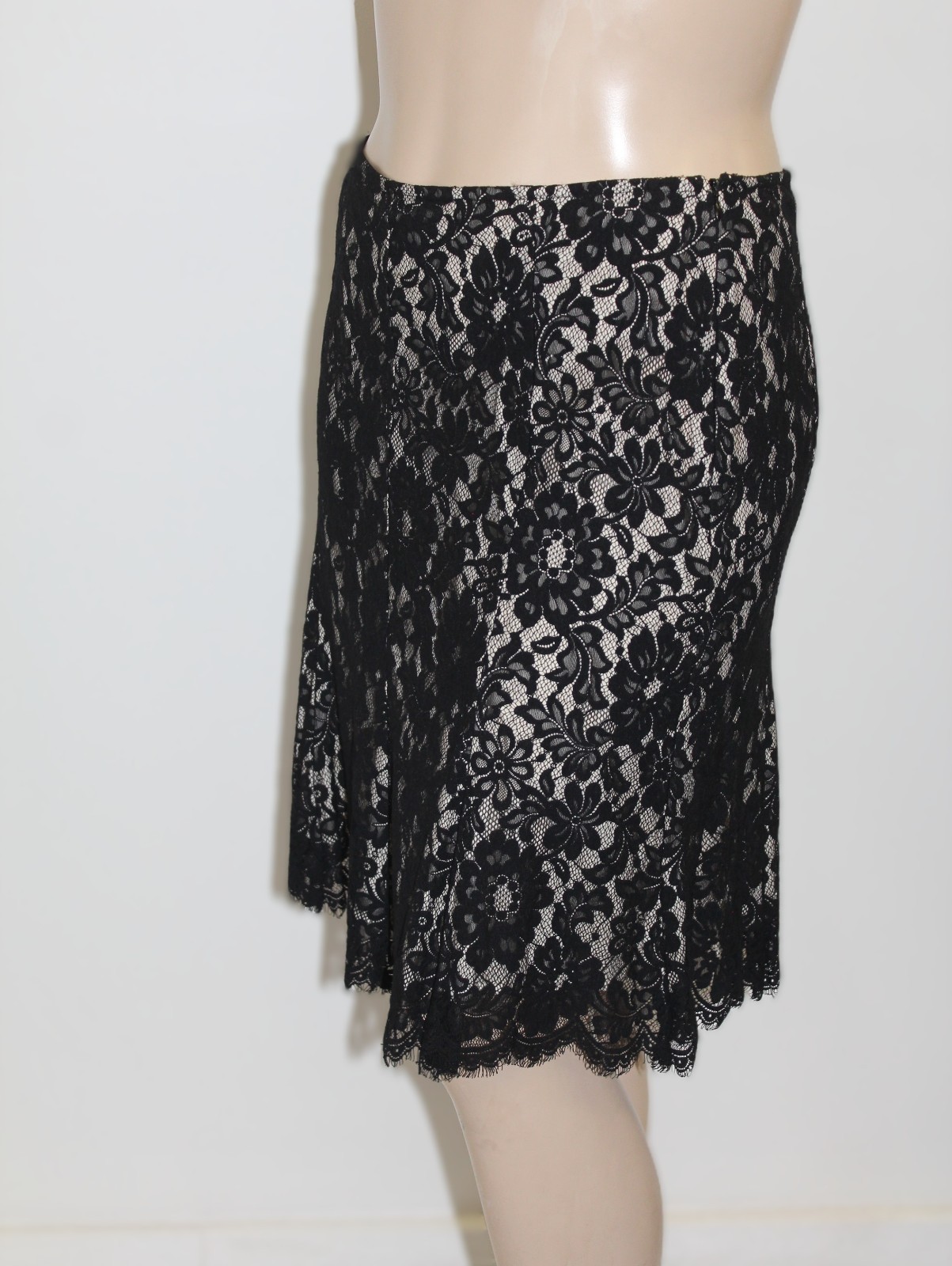 Karen Kane Vintage Black Flroal Lace Layered Skirt Size 12