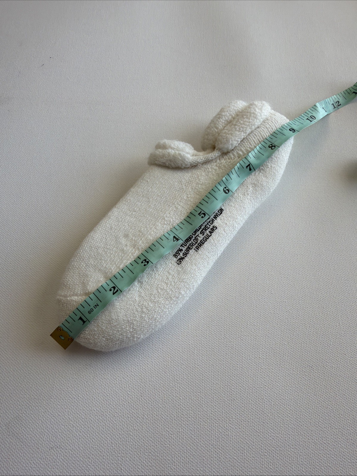 VTG Women’s Socks Low Cut Acrylic 9-11 White Ankle USA Super Soft Irregular 80s.