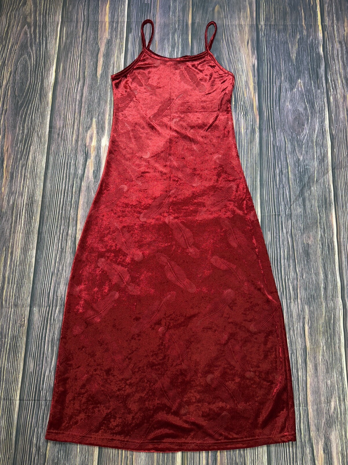 Vintage 90s Y2K Whimsy Goth Velvet Blood Red Feather Embossed Print Maxi Dress