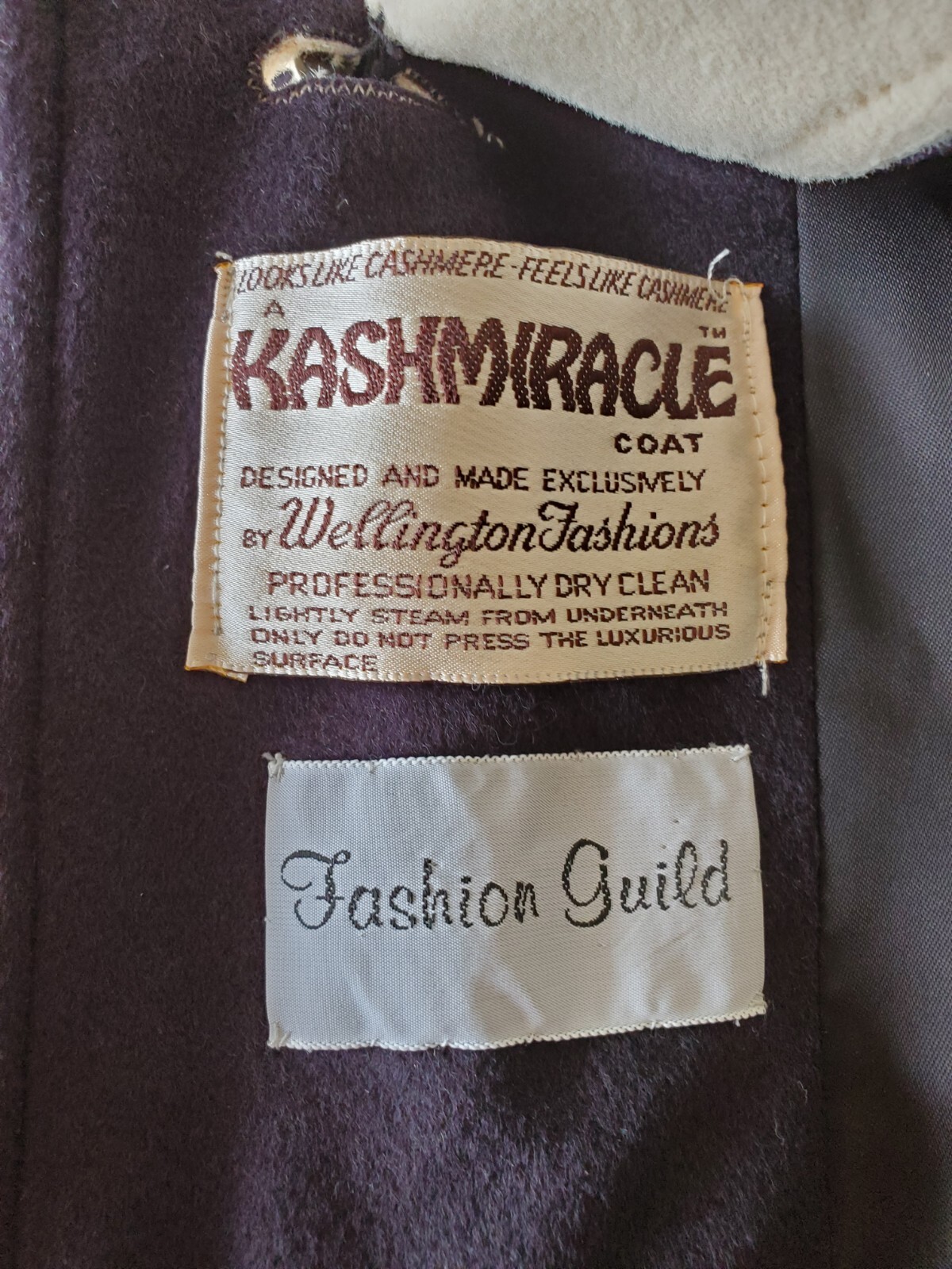 Vintage Lambert’s Enid OK Wellington Fashions Kashmiracle Cream & Black Coat XL
