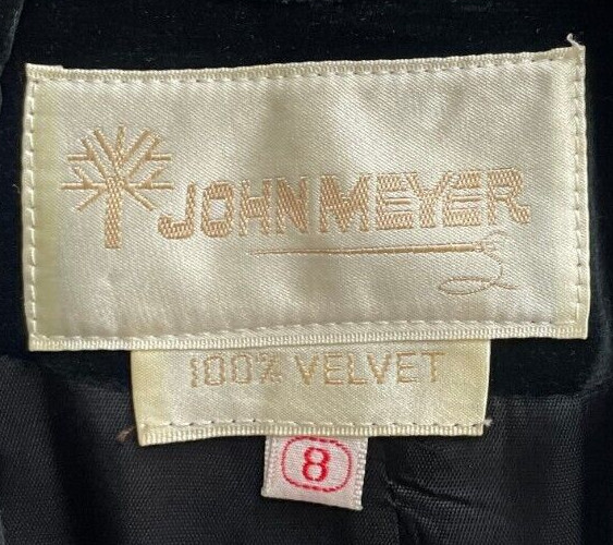 Vtg John Meyer Black Velvet Women’s Blazer Size 8 USA 1970’s Fashion