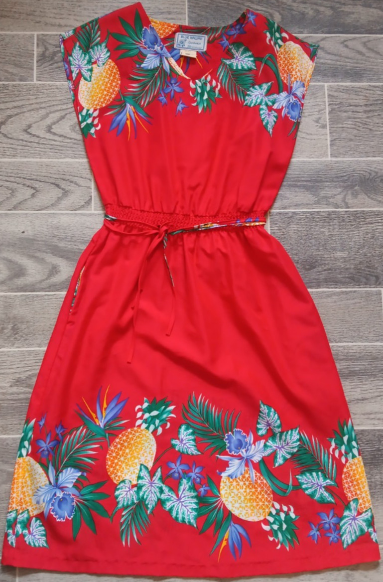 Vintage Blue Hawaii Sportswear Honolulu Womens Small Red Floral Pineapple Dress