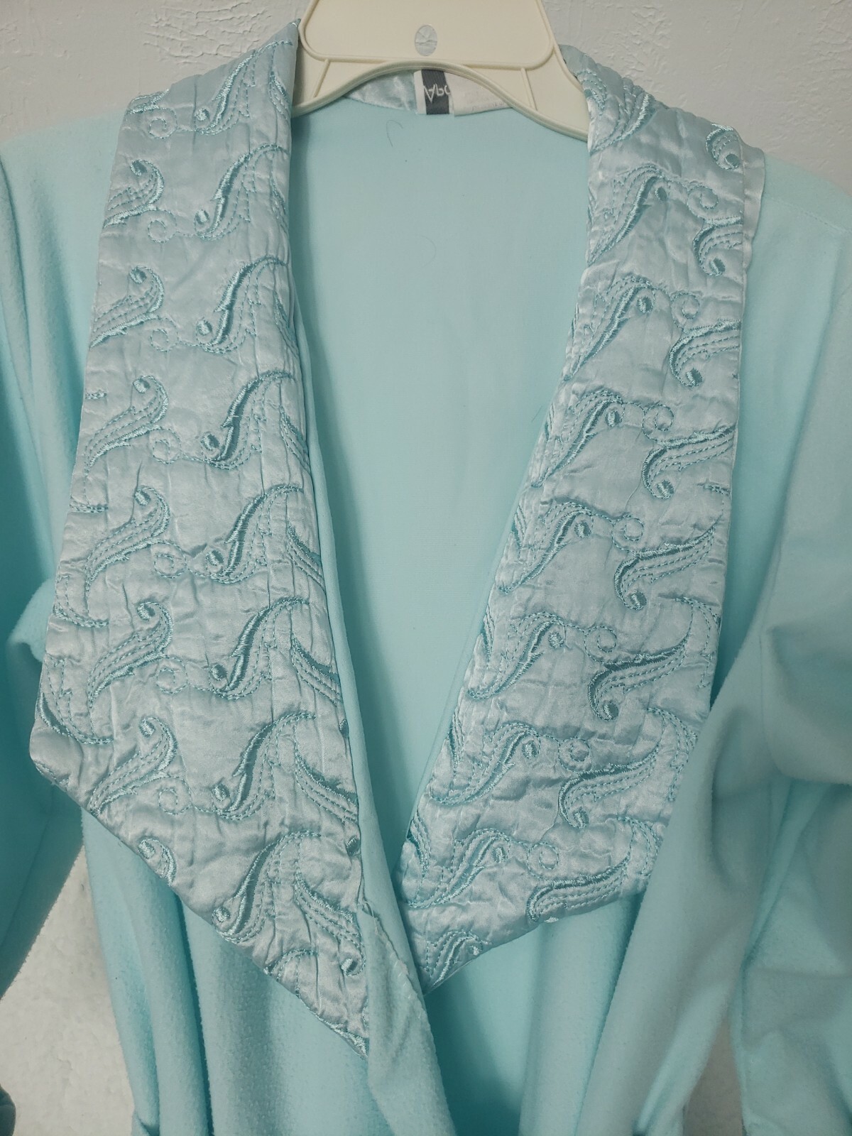 Sears Apostrophe Med Blue Quilted Collar Robe pockets belt vintage made in USA