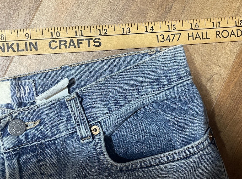 Vintage GAP Jeans 10 Loose Fit Baggy Button Fly Made In USA 90’s Grunge
