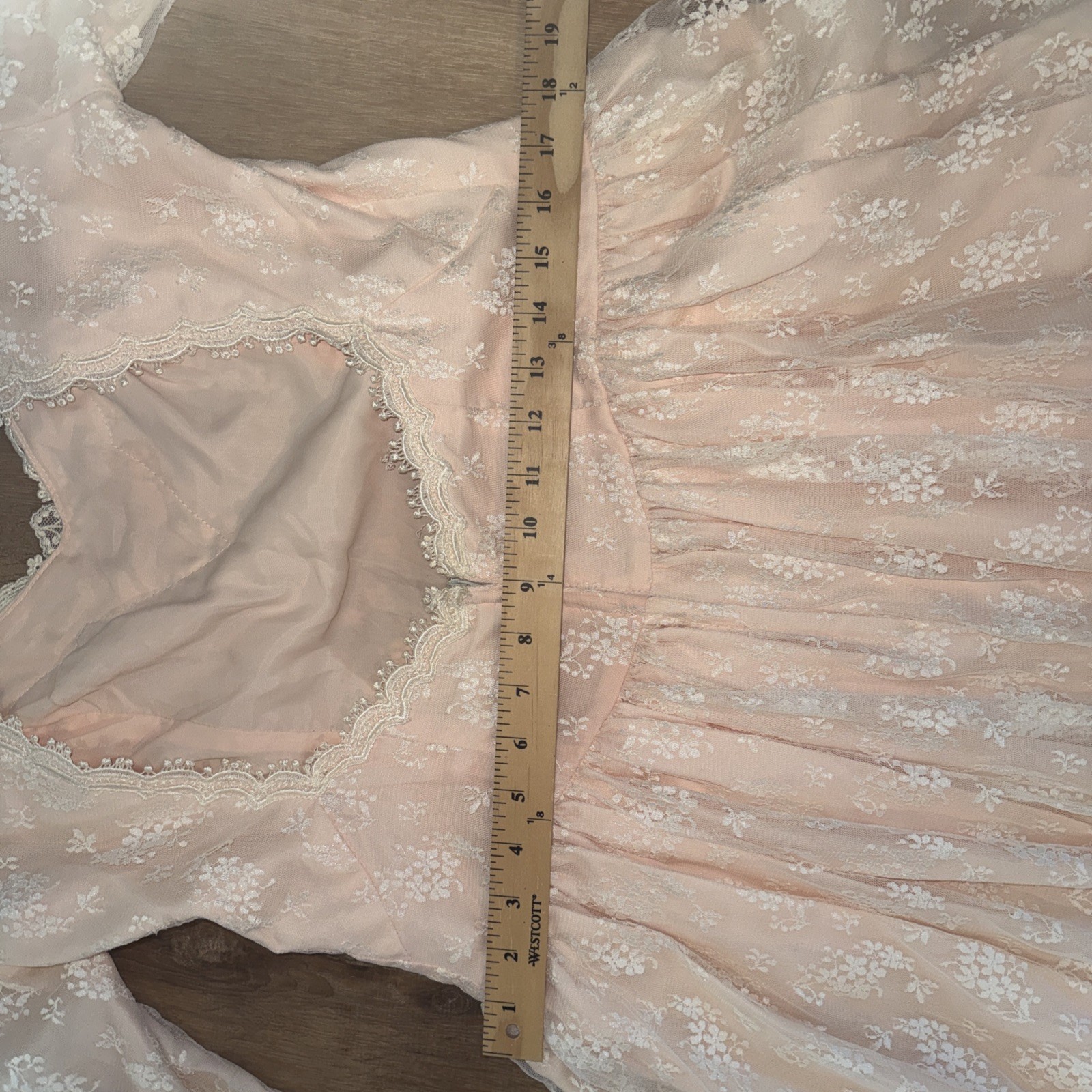 Vintage McCLINTOCK Peach Tea Dress Lace Floral Size 14 Cap Sleeve Open Back