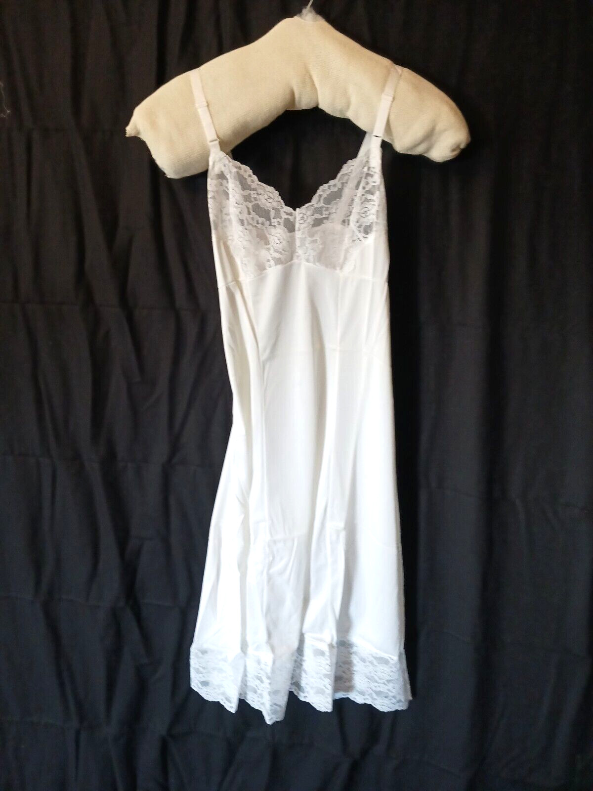 Vintage Slip Nightgown Lingerie Lace Nylon Sz S 32 Bust White 1960s NOS