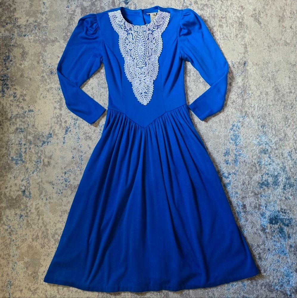 Expo Petite Vintage Women’s Size 8 Blue Lace Trim 100% Cotton Dress 1980’s