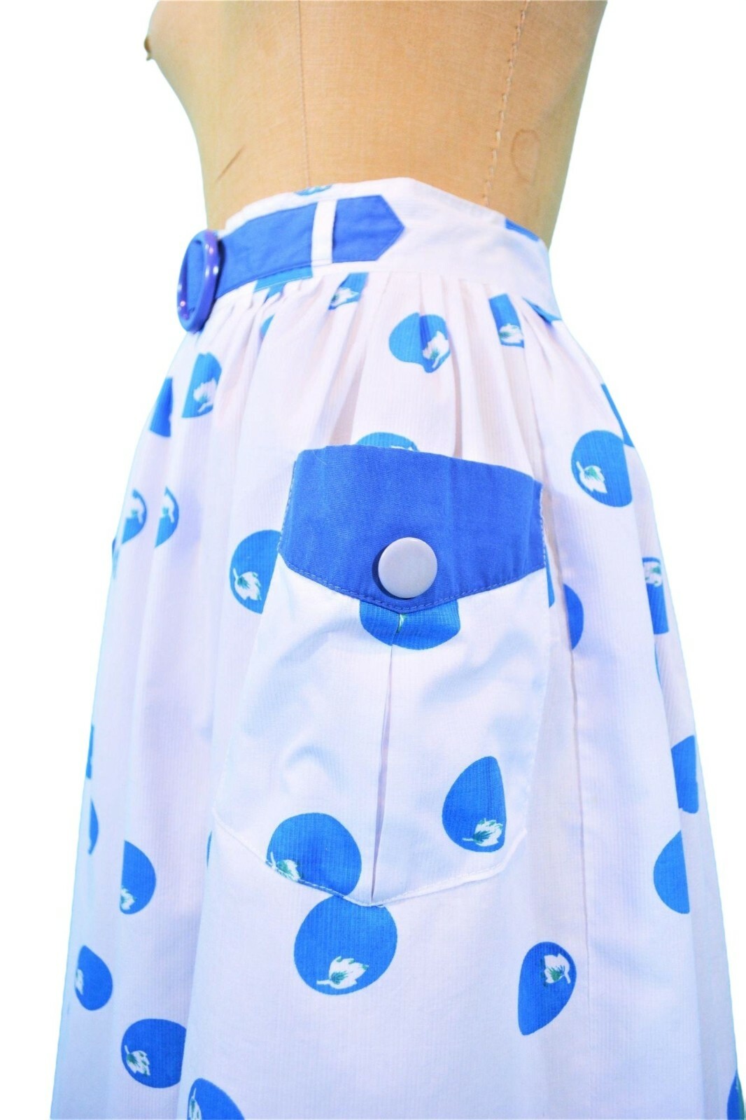 Vintage 1980s Full Skirt Novelty Blueberry Print 80s does 50s Rockabilly W 26″