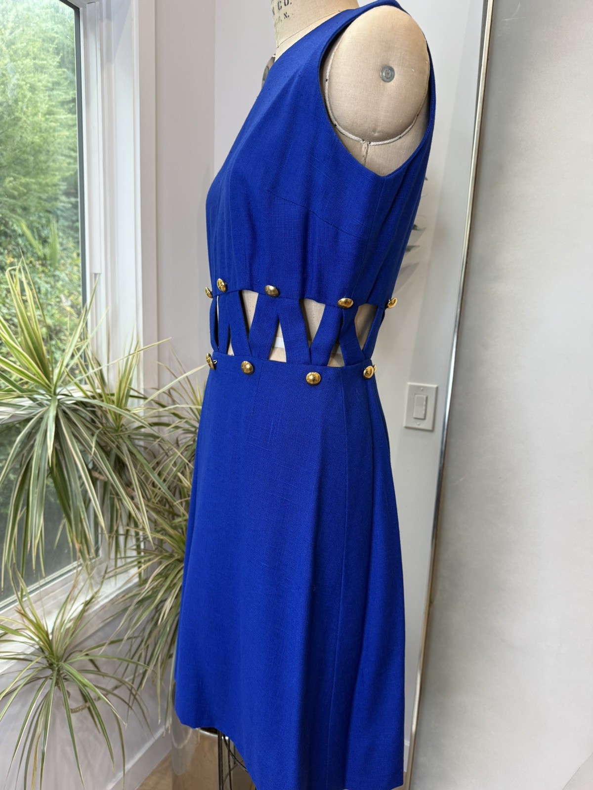 MOD Cut Out Waist Vintage 60s Shift Rayon Linen Dress Cardin Vibe Blue Italy