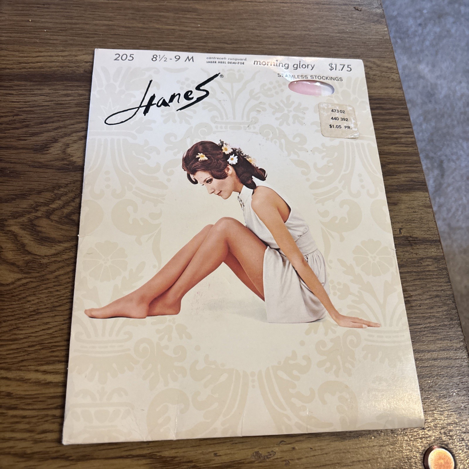 Hanes Seamless Stockings, Morning Glory 8-1/2-9 M – NEW old Stock