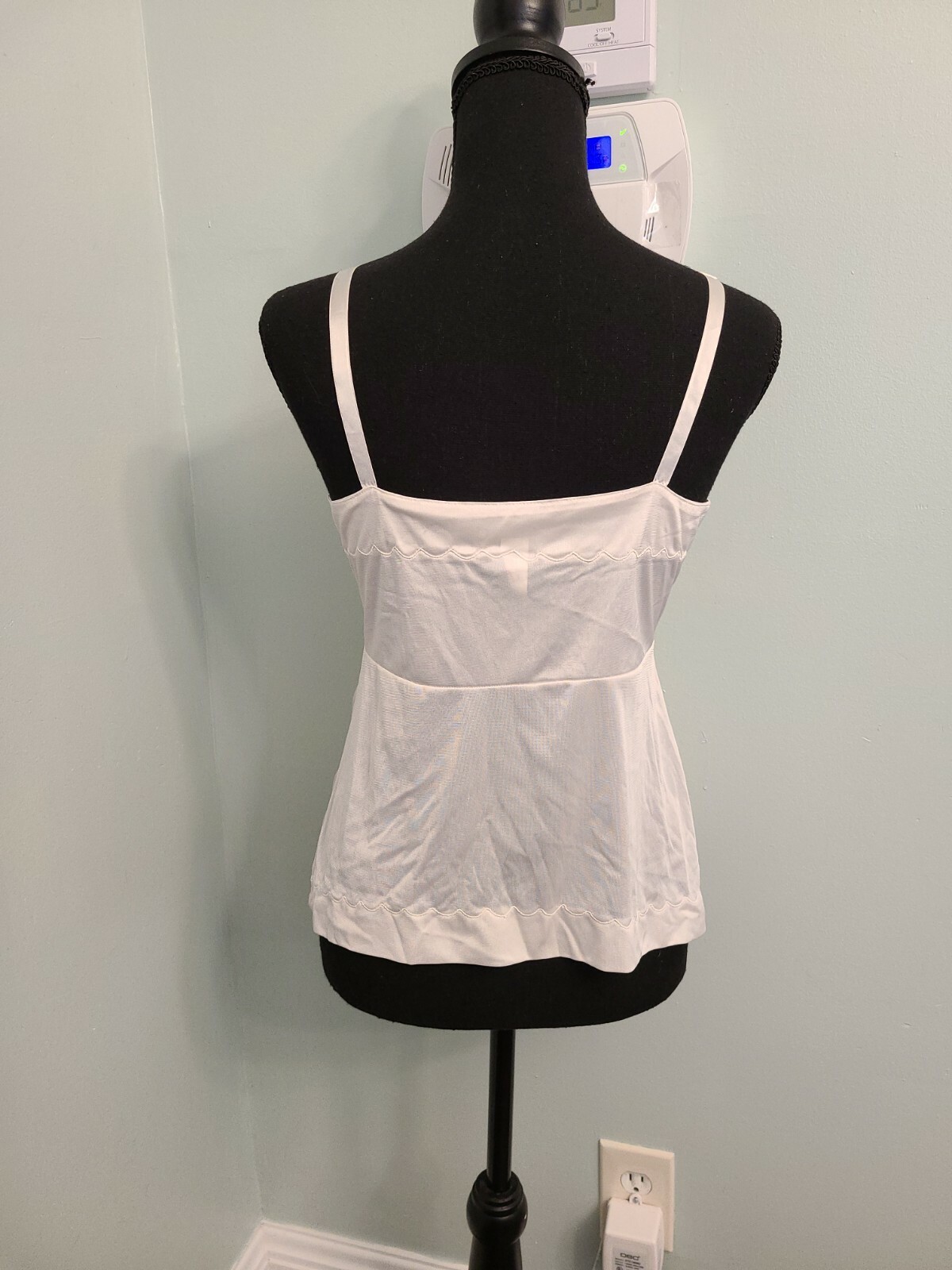 Vintage Camisole Lingerie By Vincent Nylon Adjustable Strap White Sz Medium