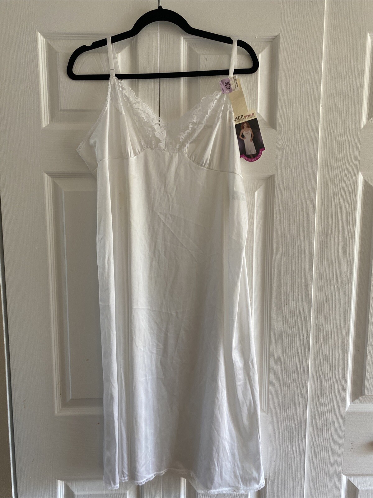 Vasarette Woman Comfortable Lingerie ivory White Full Lace Slip New nightie