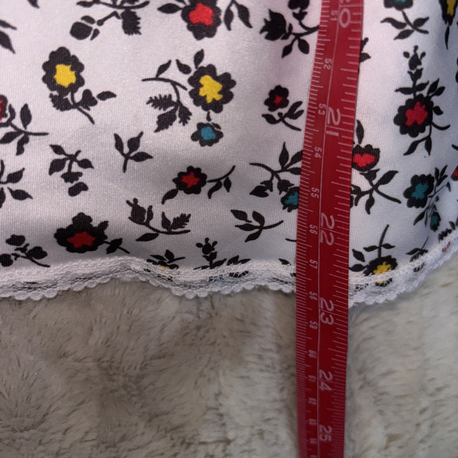 Warners Perfect Fit Half Slip Elastic Waist Satin Slit Lace Floral Vintage XL