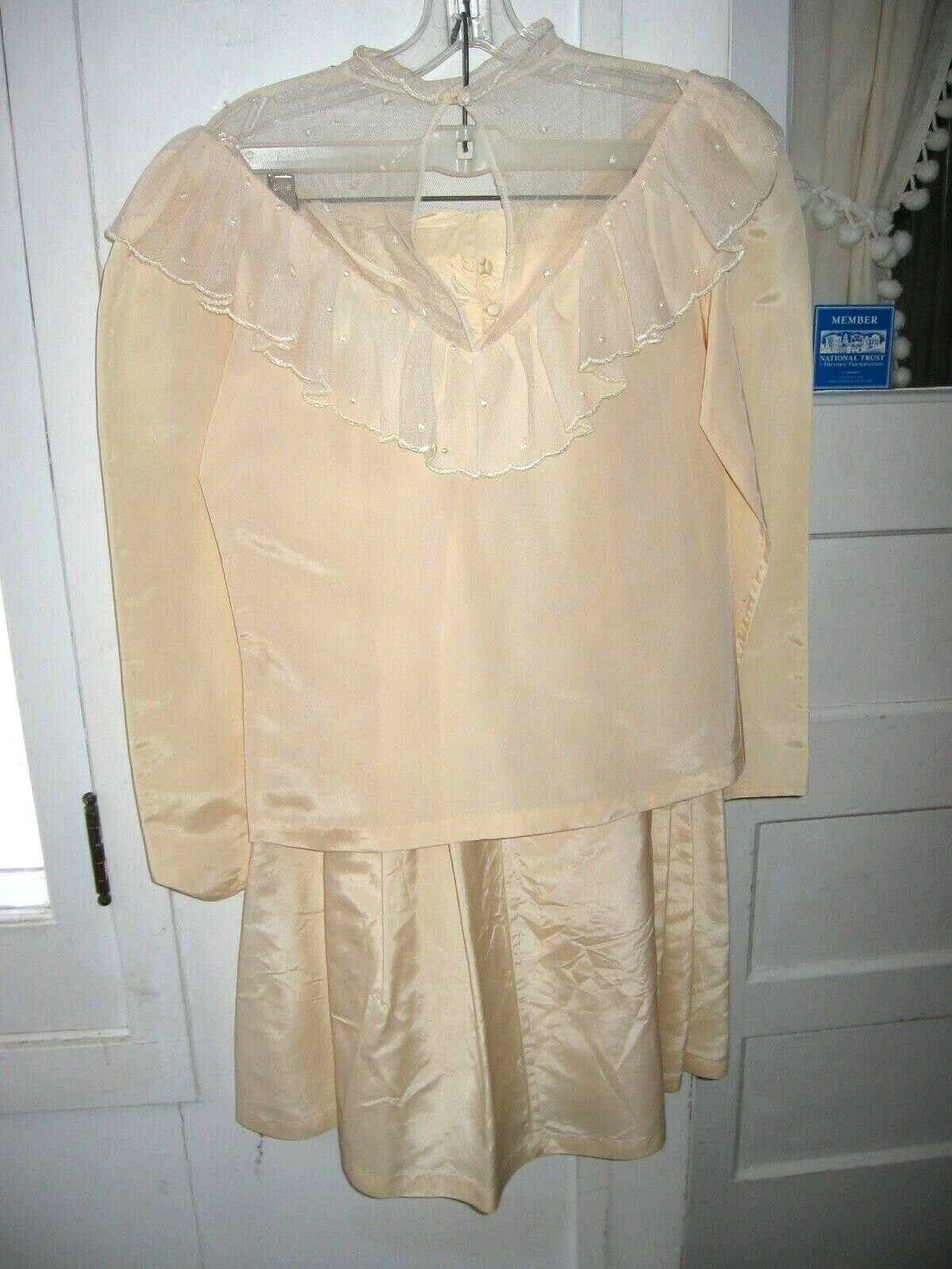 VINTAGE CREAM TAFETTA 2 PIECE VICTORIAN STYLE SKIRT AND BLOUSE- SOMETHING ELSE-4
