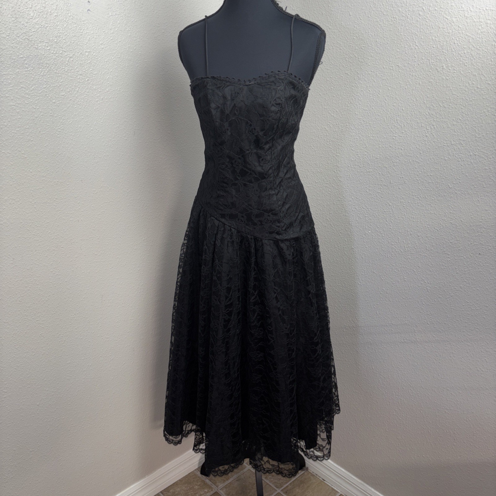 Vtg By Warell Drop Waist Dress Women’s 5/6 Black Lace Whimsigoth Princess Party