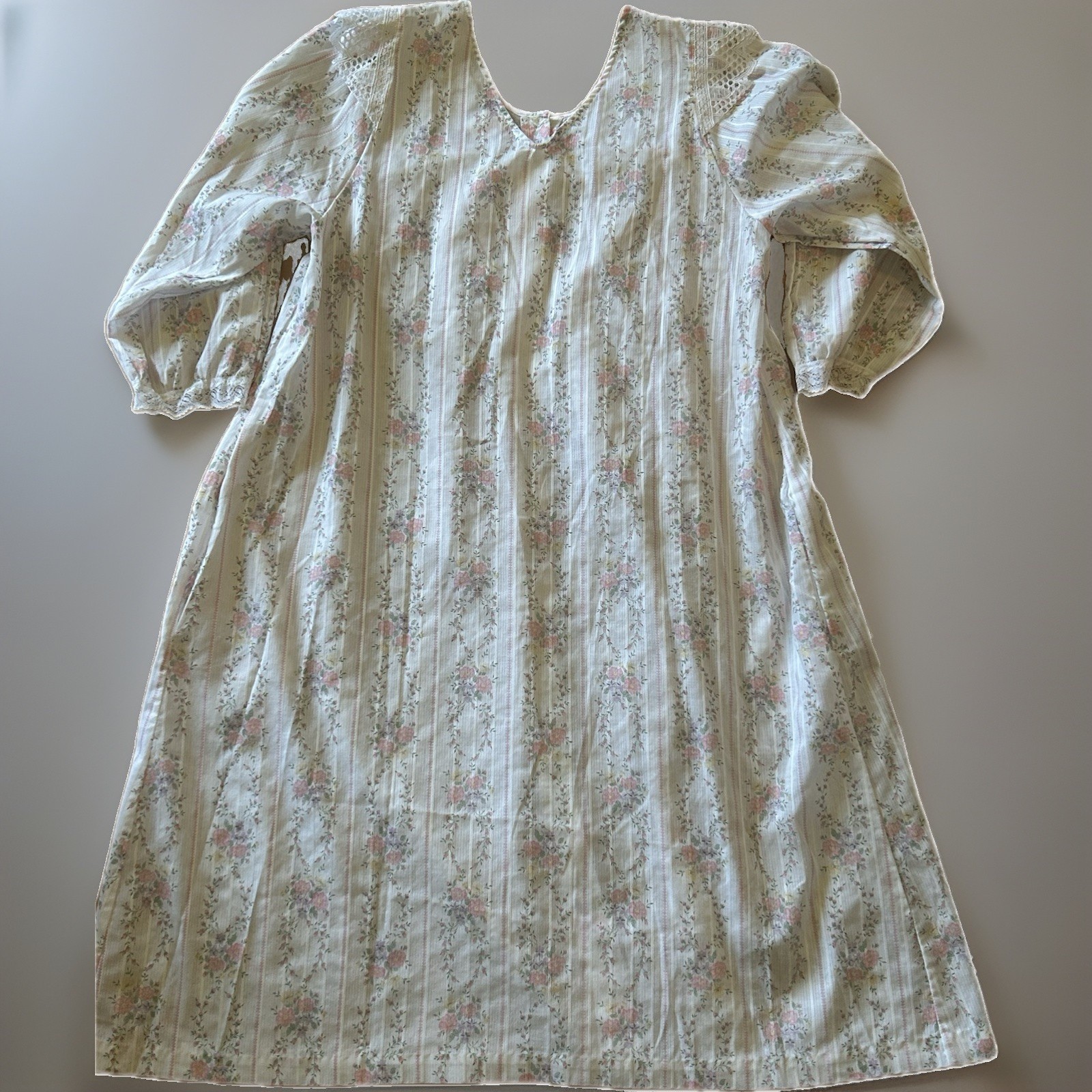 Vintage Brandywine Cottagecore Nap Dress Lace Yoke Cotton Nightgown Prairie USA