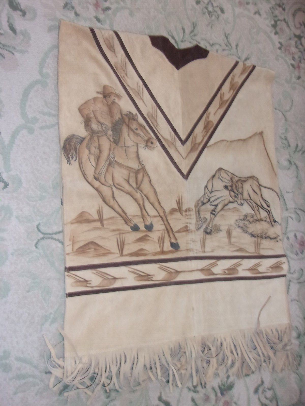 Armando Made in Mexico Leather Suede Fringed Poncho Design Front and Back