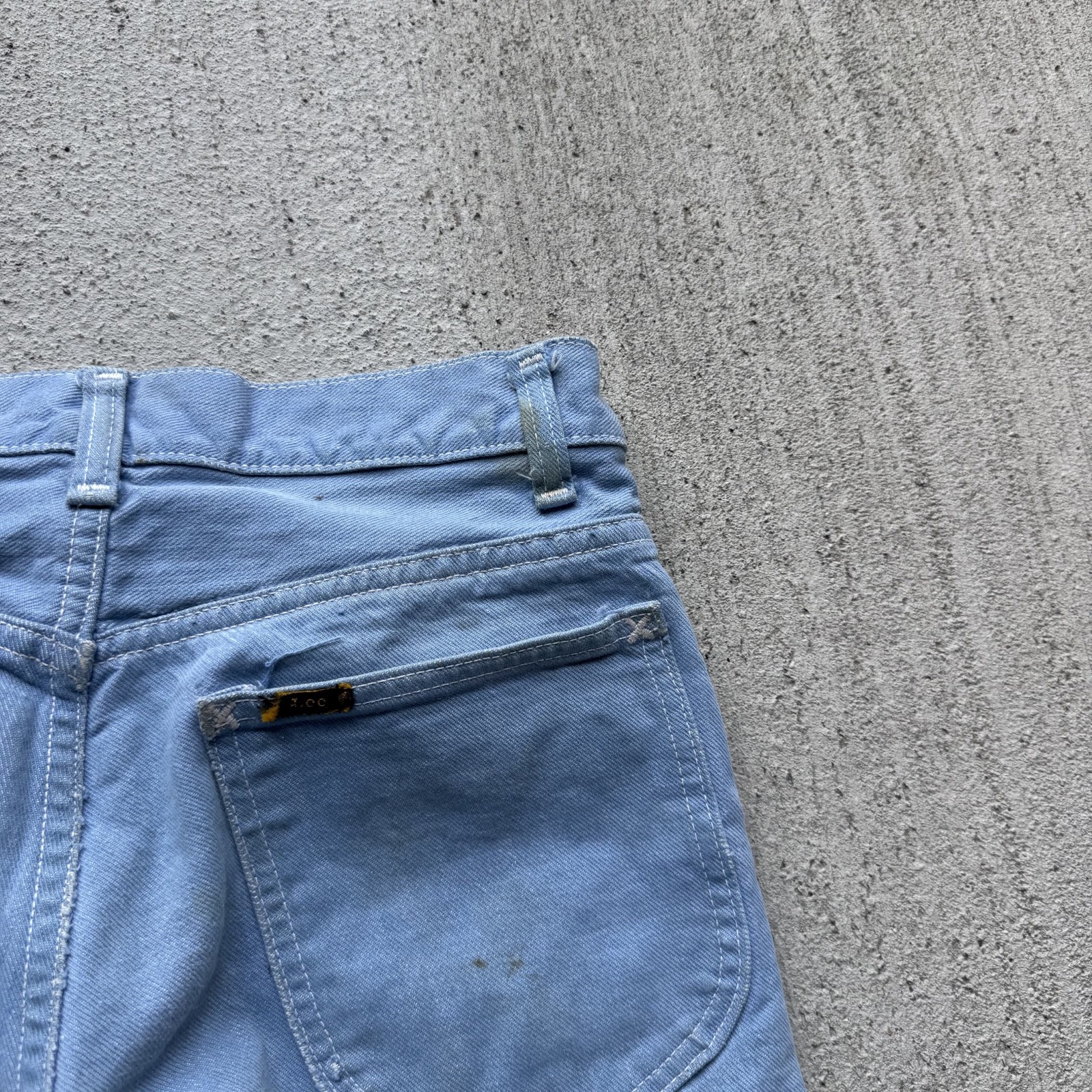 1960s Baby Blue Lee Leens Cotton Jeans 27×25