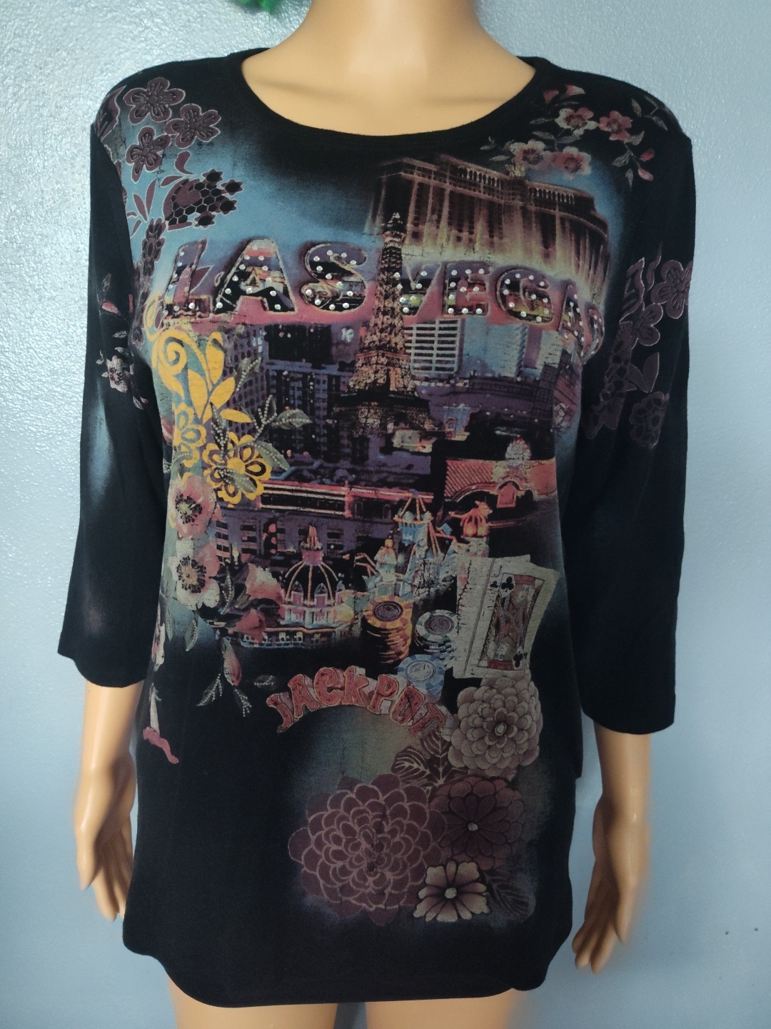 Woman’s Vintage Size Large CJ Banks 3/4 Of A Sleeve Las Vegas Top