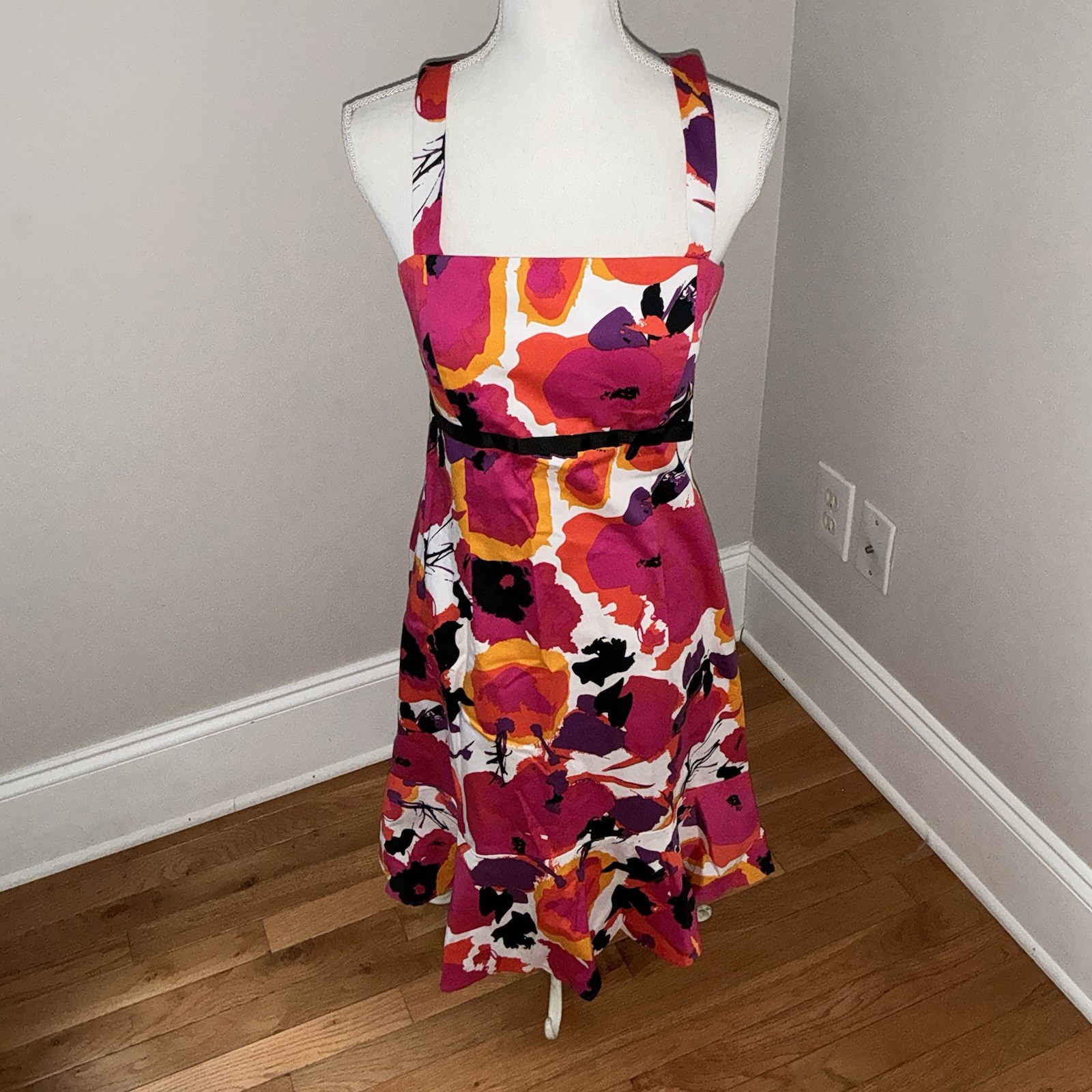 Madison Leigh Size 10 Bright Pink Floral Ruffled Hem Dress Retro Sundress Y2K