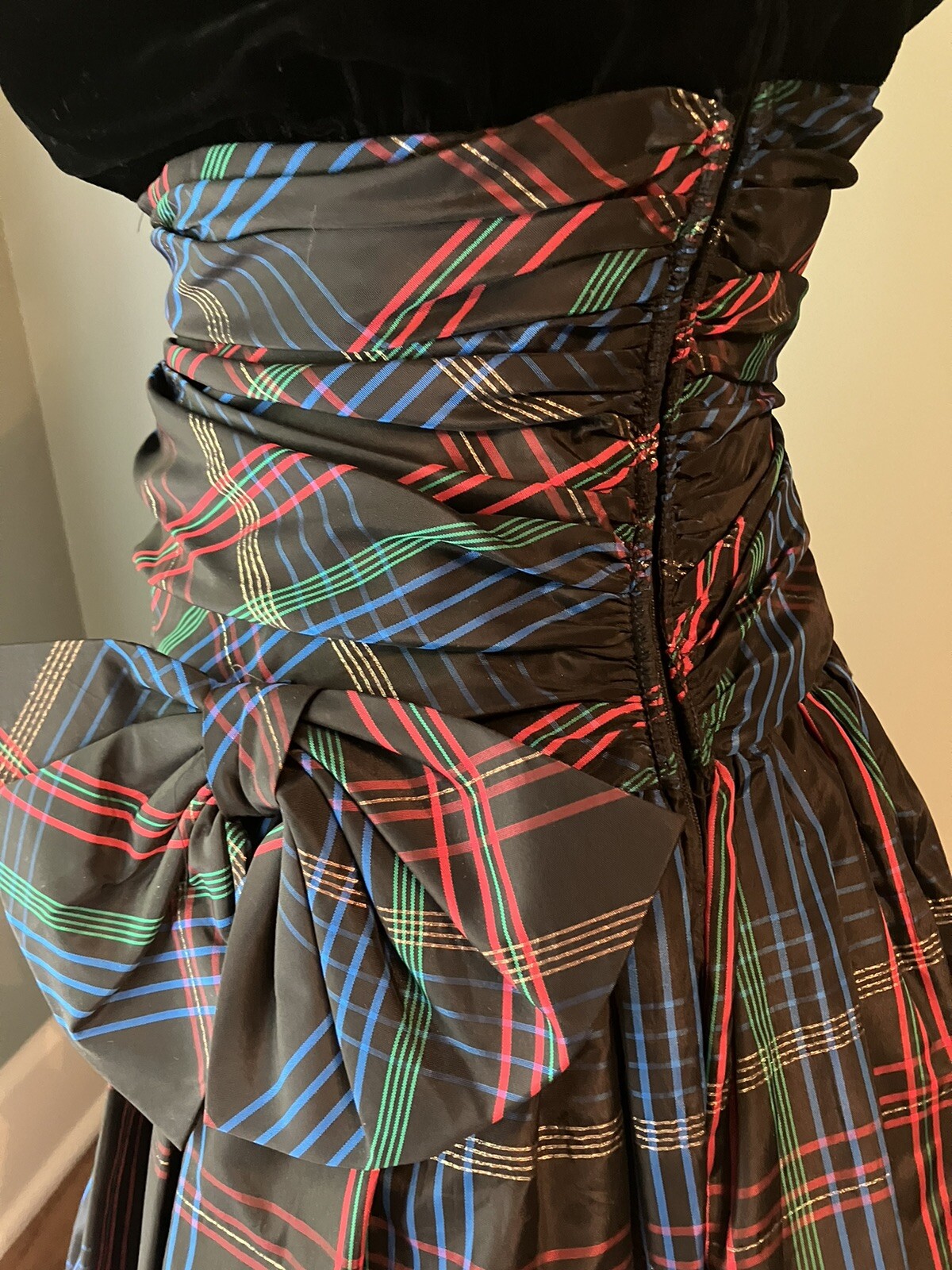 1980s Patty O`Neil Velvet & Plaid Taffeta Evening Dress, Ruching & Bow Size XS-S