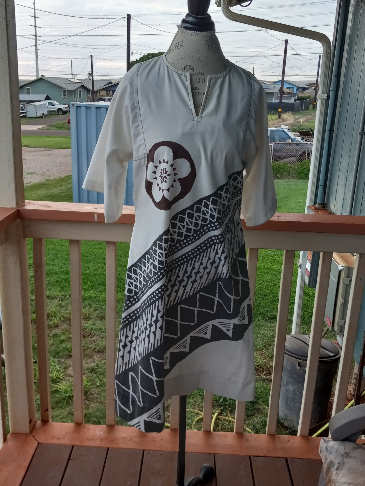 Vntg Tiki Togs Suva-Fiji Hawaiian Dress Printed Women’s sz sm. mu’umu’u tribal