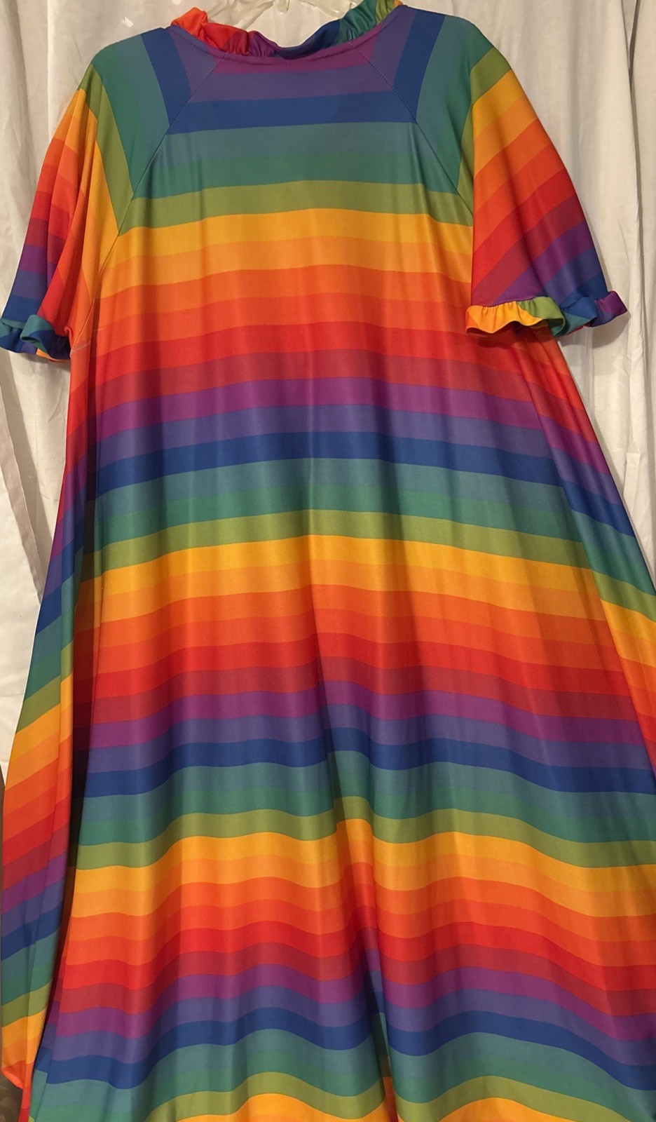 1970’s Vtg Rainbow Cafton Ruffles W/flowy 100% Polyester One Size Fits All
