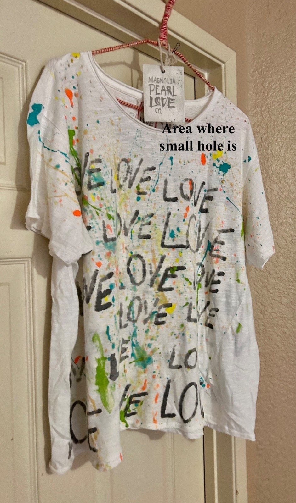 Magnolia Pearl NWT & Distress Tiny Flaw Love Amor Color Splash Tee in True