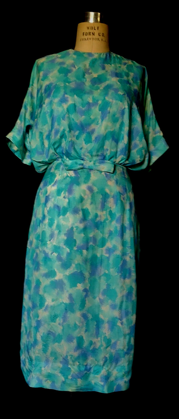 Vtg 1960s SHIRT WAIST Blouson Style DRESS, JEWEL NECKLINE pastel printed SILK