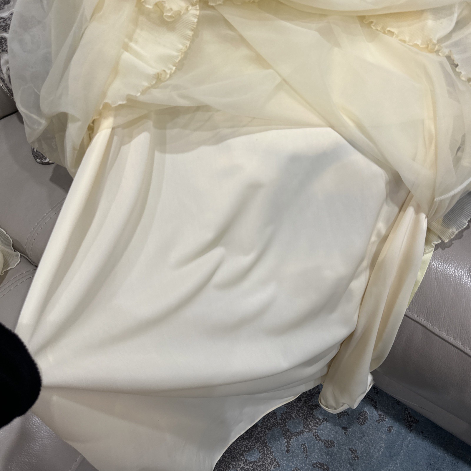 Vintage Evette 2-Piece Sheer Ivory Chiffon Peignoir Set Robe Nightgown Sz petite