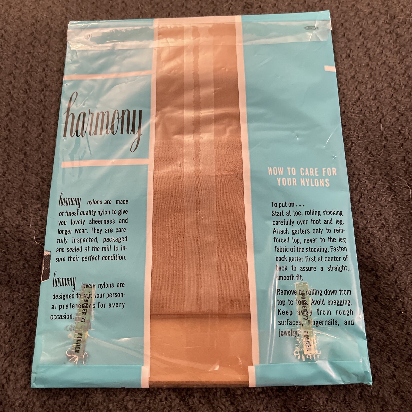 Vintage New Seamless Mesh Harmony Nylons Lyric 10 1/2 D33