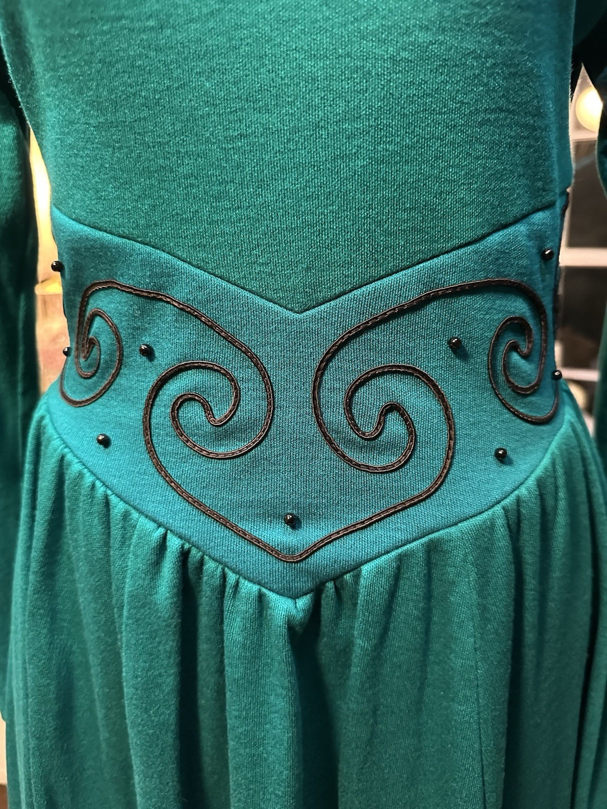 Vintage 80s Long Sleeve Green Dress Elegant Waist Pockets Fit To Flare Rodeo