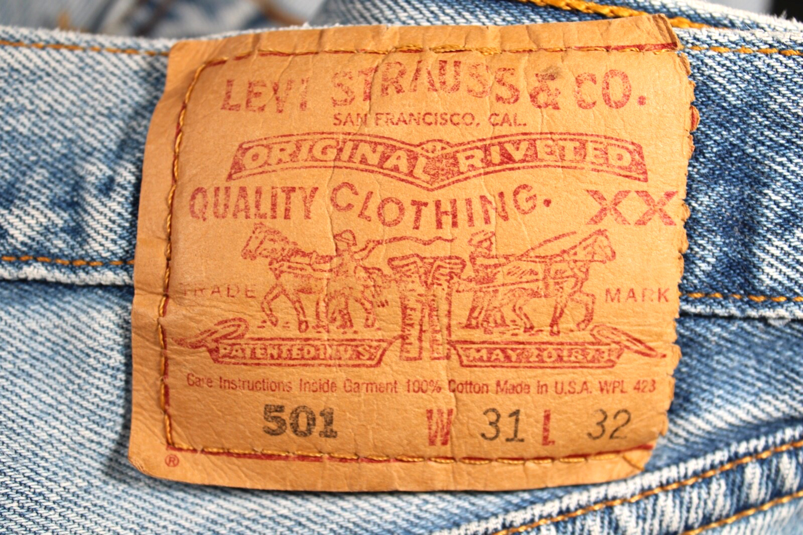 Vintage 1990s Levi’s 501 USA Button Fly BLUE Denim Jeans Women Women’s 31W x 32L