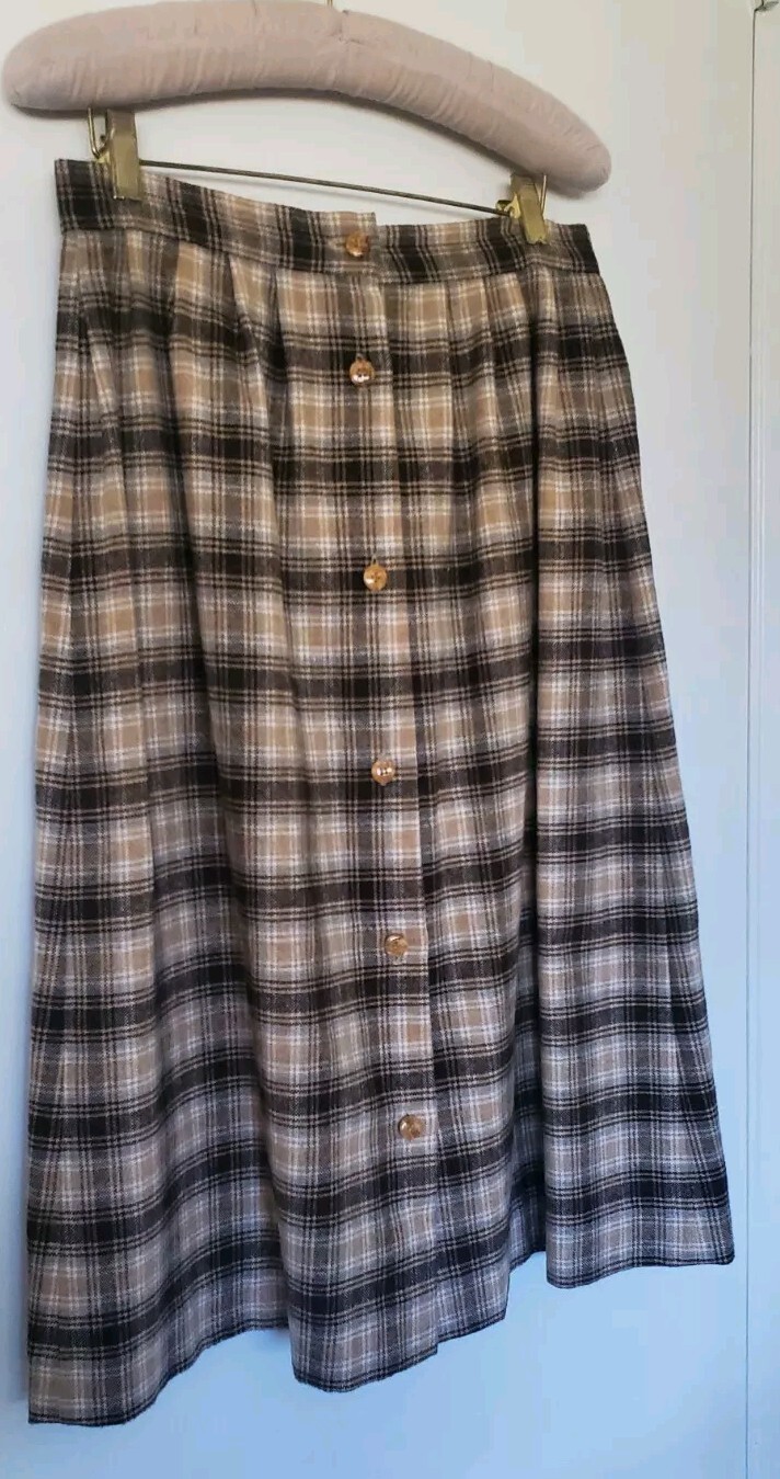 Vintage 1970’s Plaid A-line Skirt, Brown, Elegant, Secretary, Preppy, Button Up