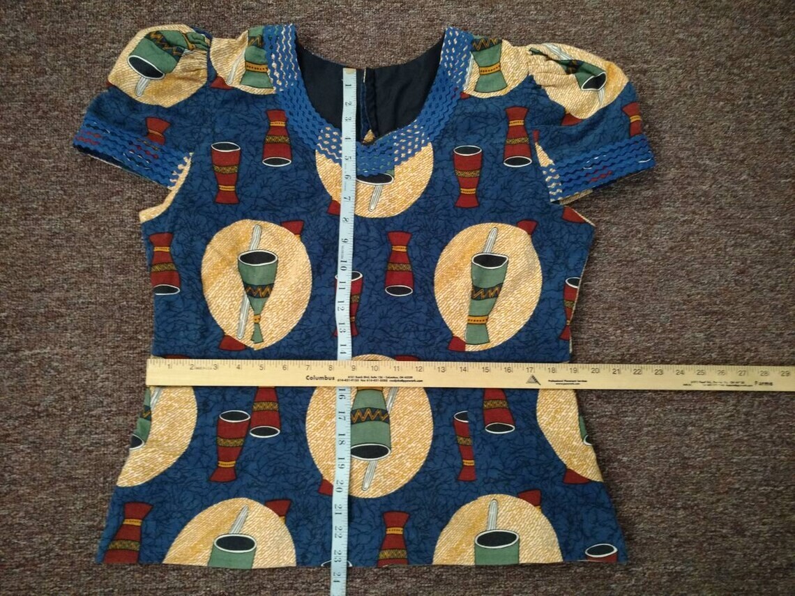 Vintage Ethnic African Shirt 42″B Tribal Drum Print Top Music Festival Blouse