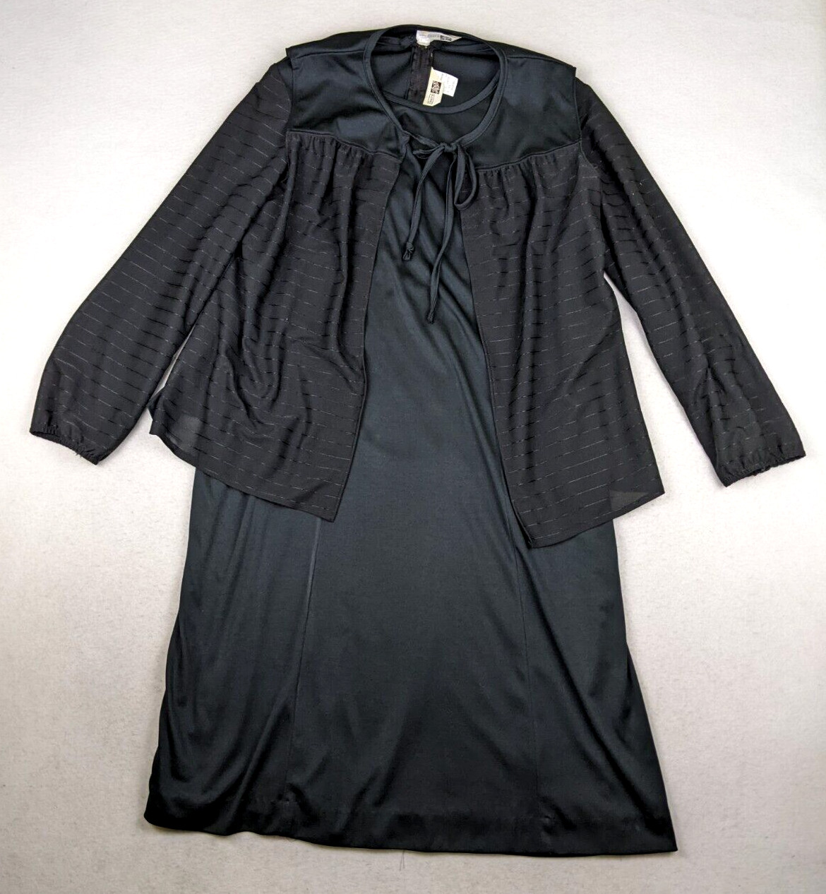 VINTAGE 1970s 70s Women’s Dress & Vest Black Long Sleeve Size 18.5