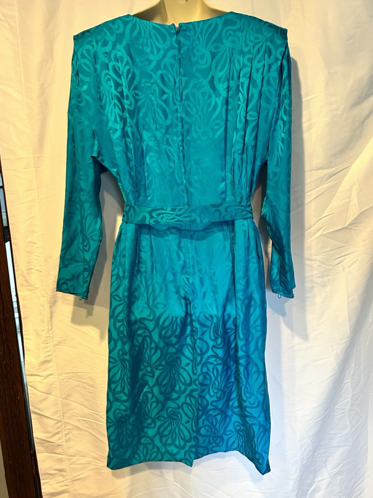 Vintage 1990’s Women’s Argenti 100% Silk Teal Jacquard Midi Dress Sz 8