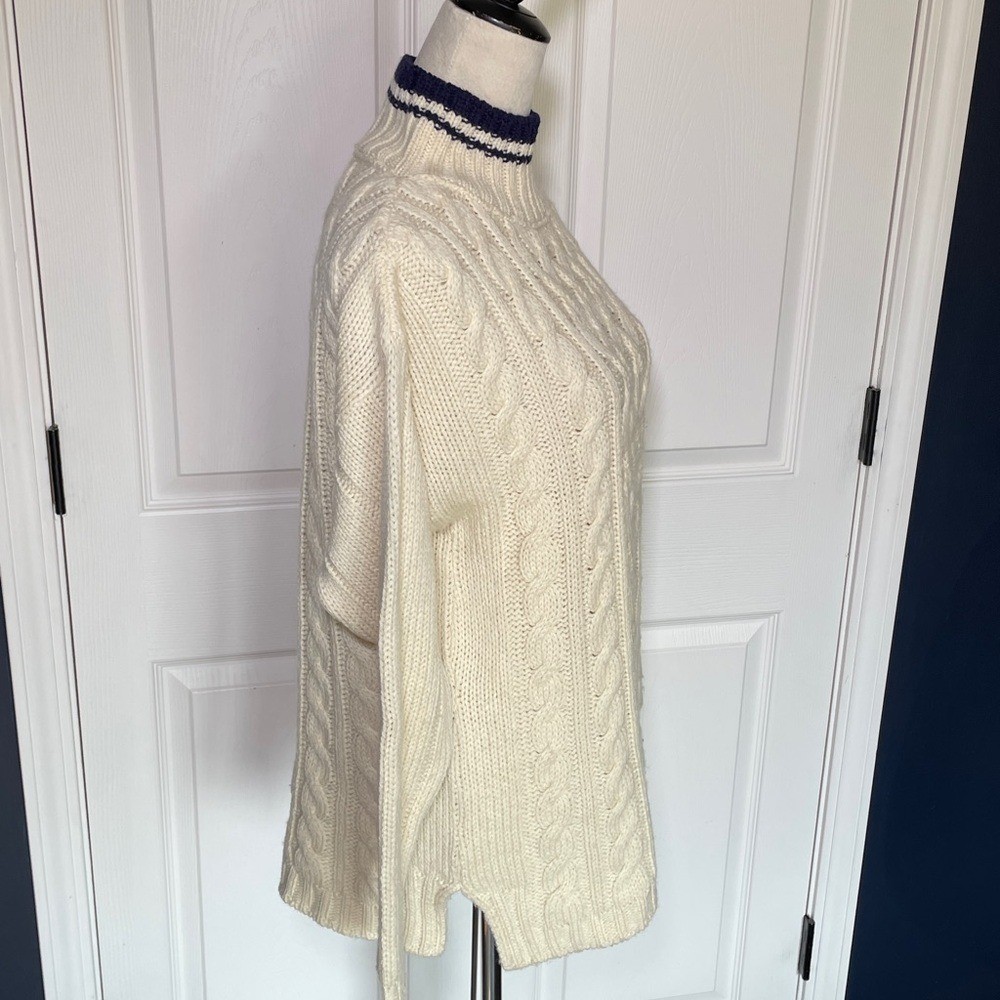 Vintage Aran Crafts Cream Cable-Knit Turtleneck Sweater Navy Trim Merino Wool