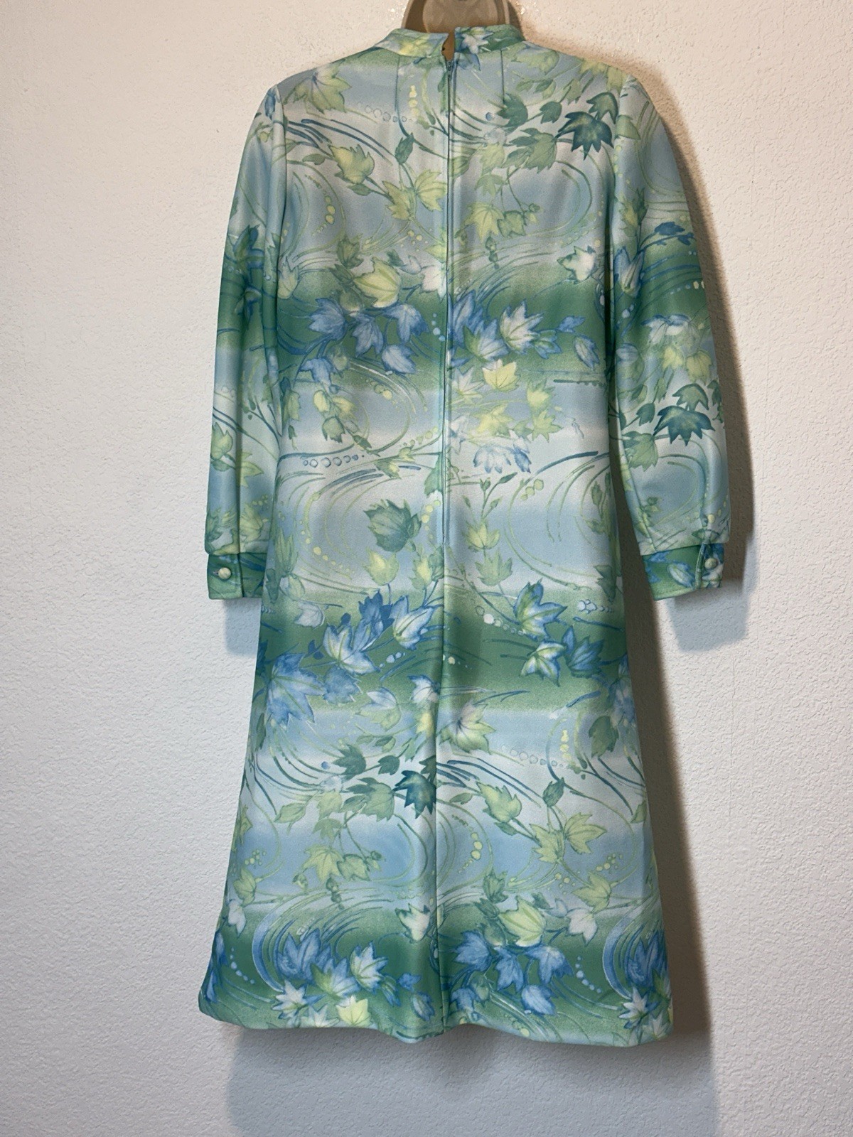 Vtg 70s Leslie Pomer Green Blue Shift Dress S/M House Dress Hostess
