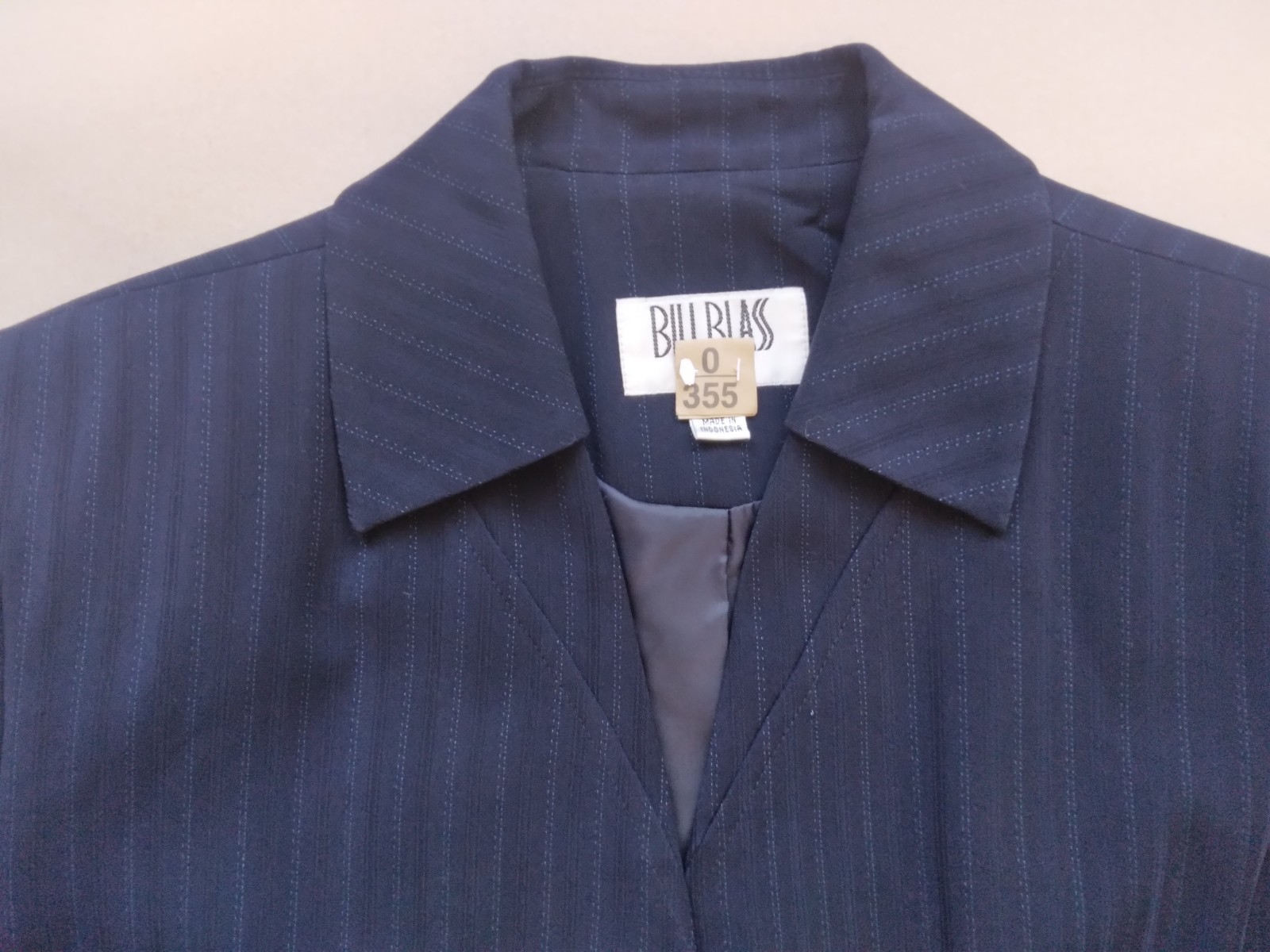 Bill Blass Womens Blazer Sz 14 Sport Jacket Dress Coat Navy w/ Pinstripes