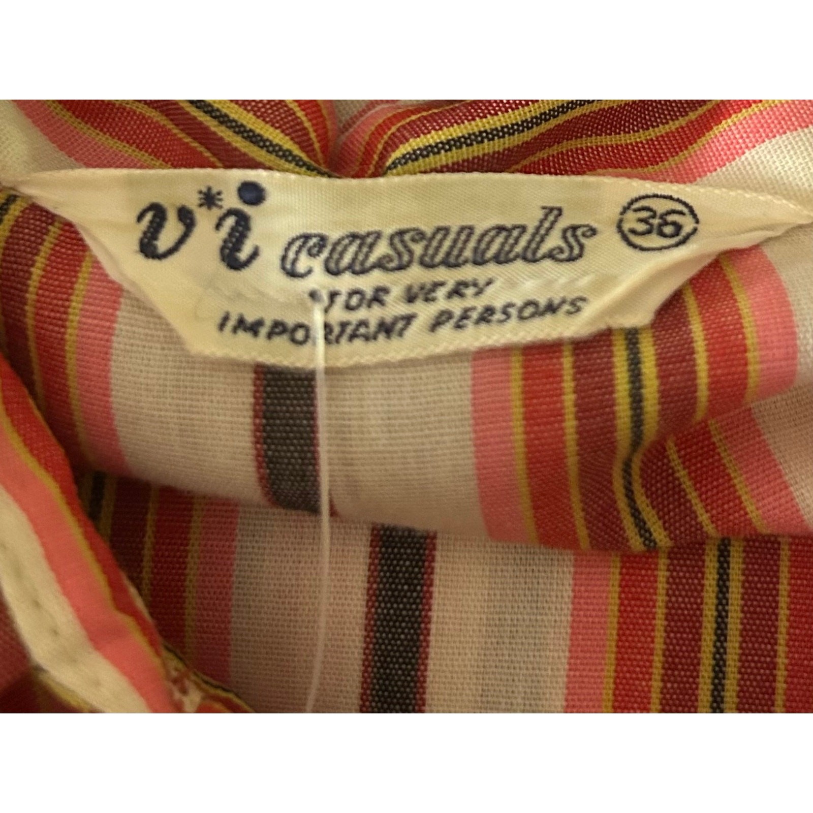 1970s Disco Pink Stripe Blouse Top Dagger Collar / Womens Medium ^