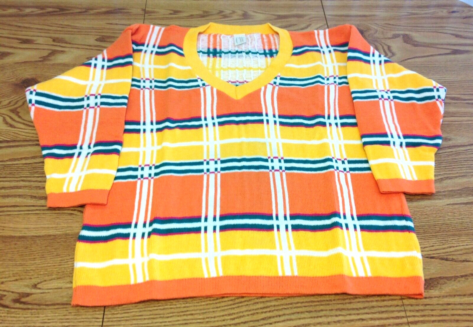 Clifford & Willis VTG Oversized V-Neck Pullover Sweater Bright Multicolor Plaid