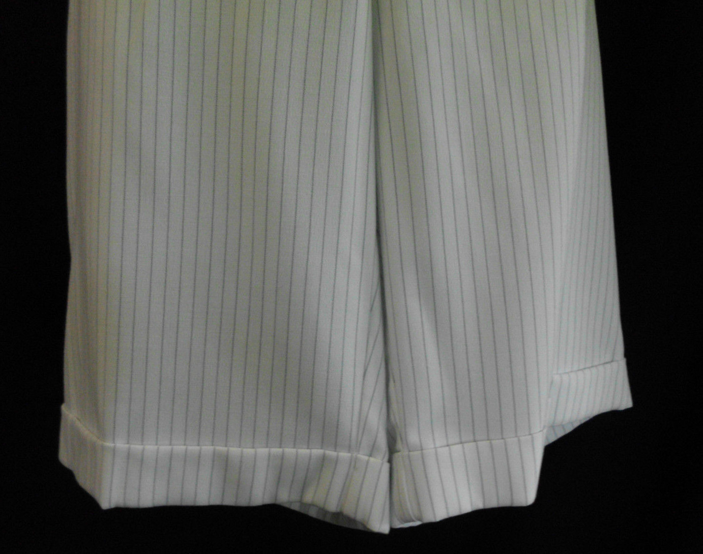 Vintage Apt.9 1990’s Shorts Size 12 NWT White Stripe Blend Cuff Pockets Wide Leg